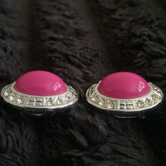 PINK AND SILVER CLIP-ON EARRINGS - Picture 4 of 4